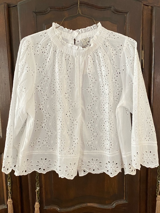 Jennifer & Grace Tops - White eyelet 100% cotton button back blouse XL NWOT bust apx 25”